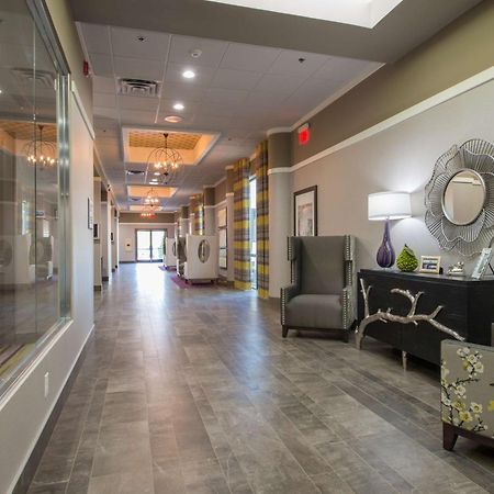 Doubletree By Hilton Winston Salem - University, Nc Winston-Salem Exterior foto