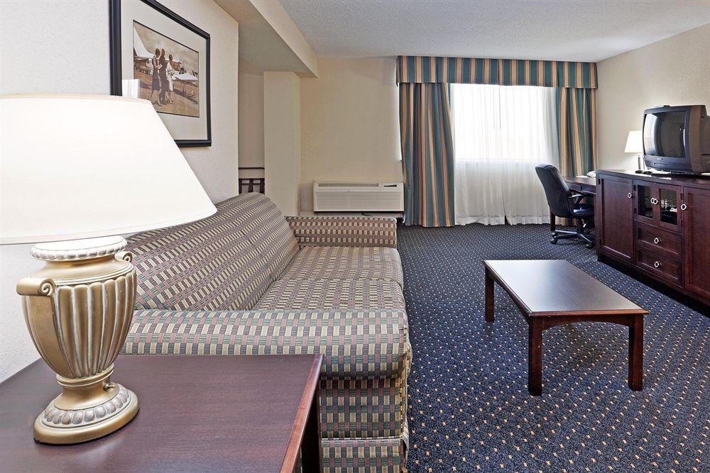 Doubletree By Hilton Winston Salem - University, Nc Winston-Salem Quarto foto