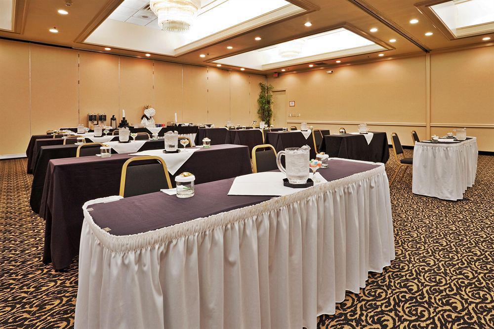 Doubletree By Hilton Winston Salem - University, Nc Winston-Salem Facilidades foto